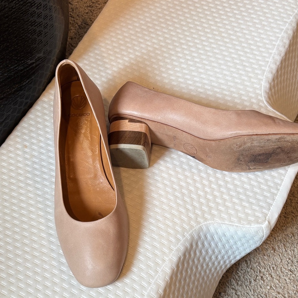 COCLICO Women's Beige Block Heel Shoes
